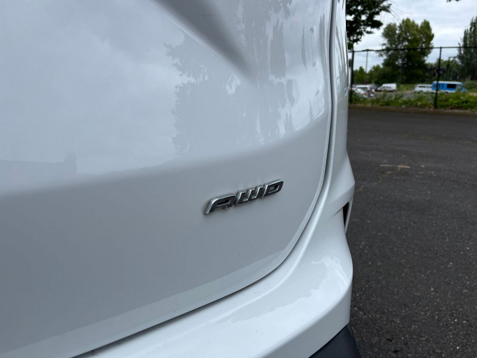 Used 2024 Ford Edge SEL image 20