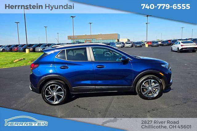 Used 2023 Buick Encore GX Select AWD/4WD image 29