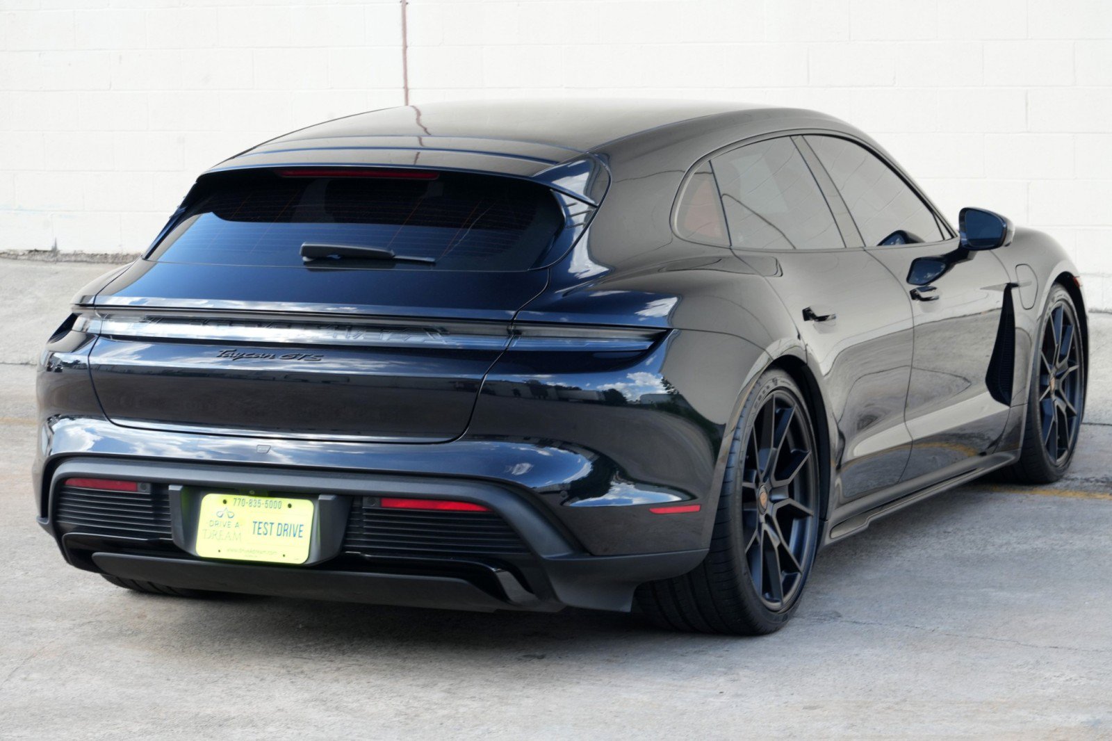 Used 2024 Porsche Taycan GTS AWD/4WD image 56