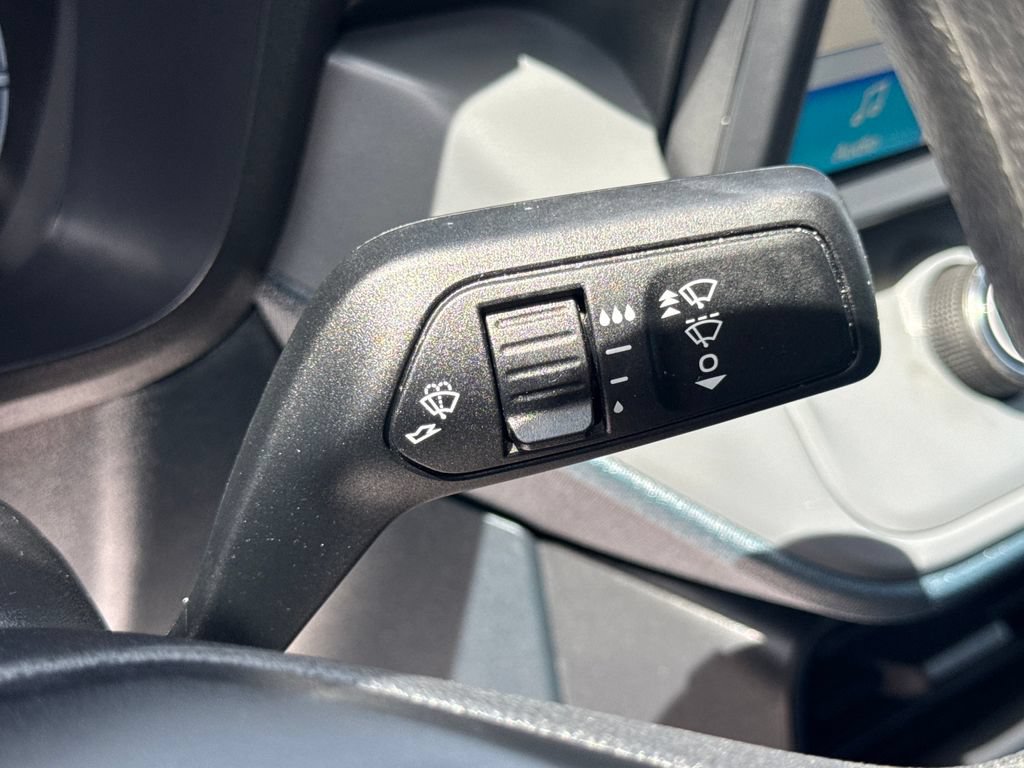 Used 2024 Ford Maverick XL FWD image 33