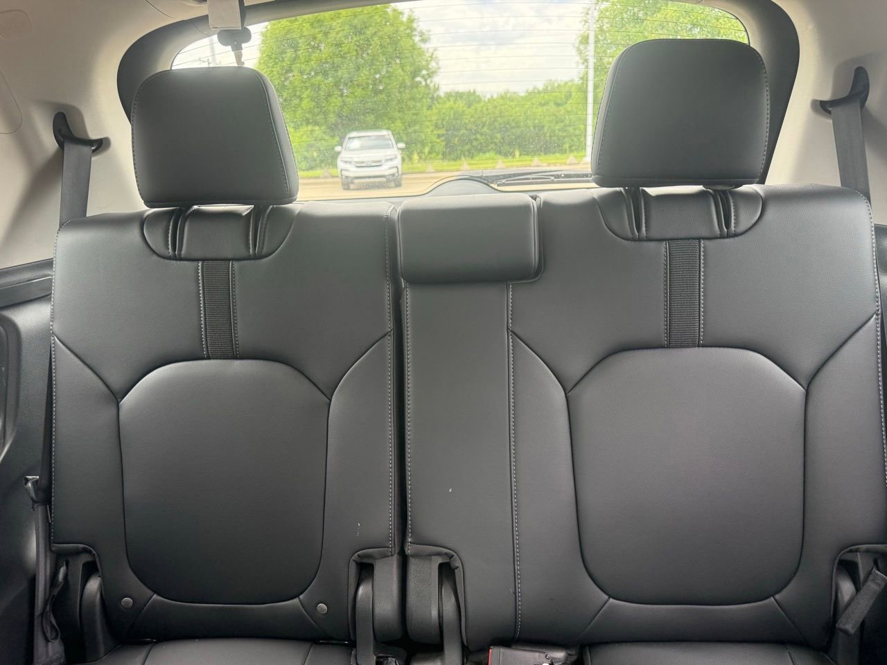 Used 2023 Honda Pilot EX-L image 19