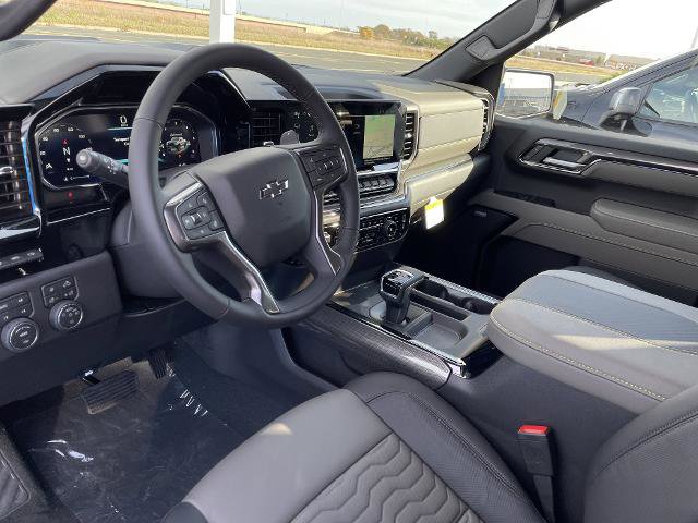 New 2026 Chevrolet Silverado 1500 ZR2 image 9