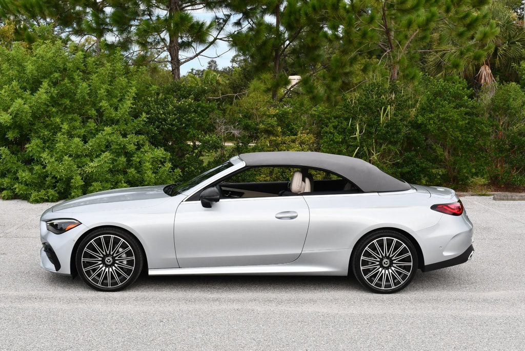 Used 2026 Mercedes-Benz CLE 450 4MATIC Cabriolet image 35