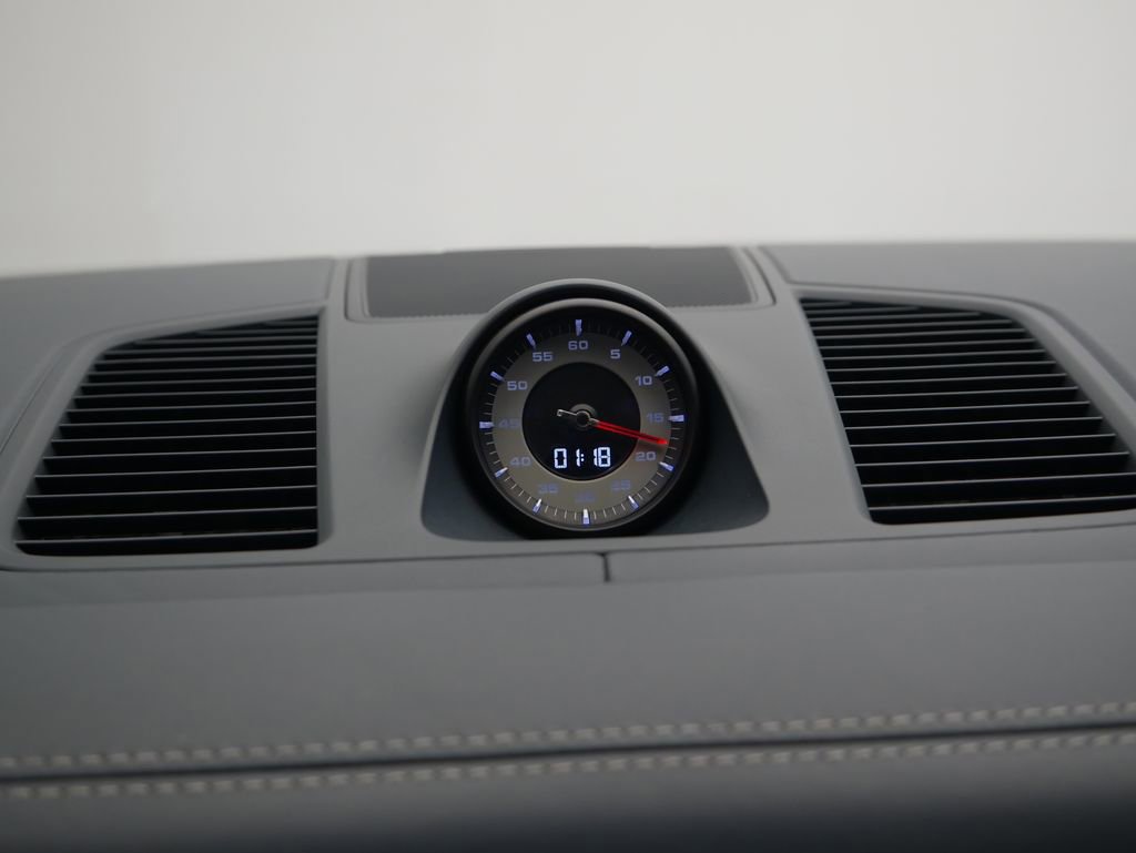 Certified 2023 Porsche Cayenne GTS AWD/4WD image 51