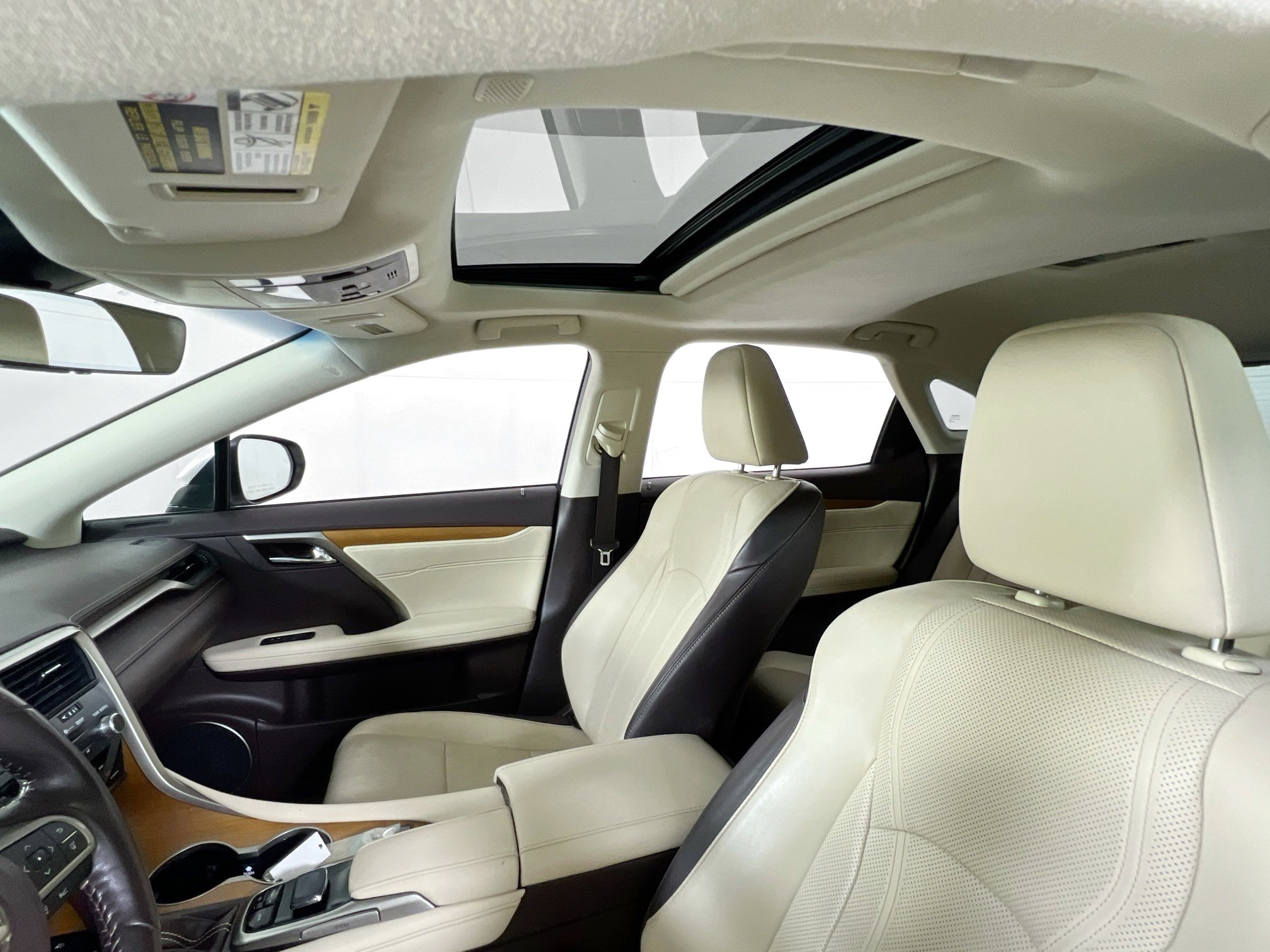 Used 2019 Lexus RX 350 AWD w/ Navigation Package image 22