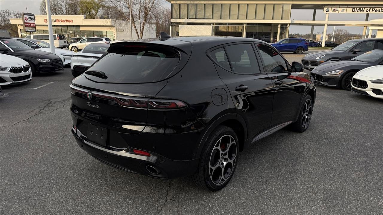 Used 2024 Alfa Romeo Tonale Veloce w/ Active Assist Package AWD/4WD image 21