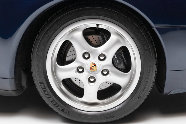 Used 1997 Porsche 911 Carrera RWD image 4