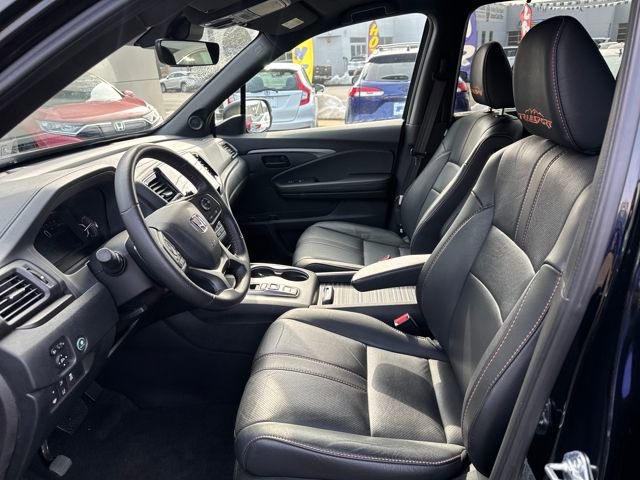 Certified 2022 Honda Passport TrailSport image 3