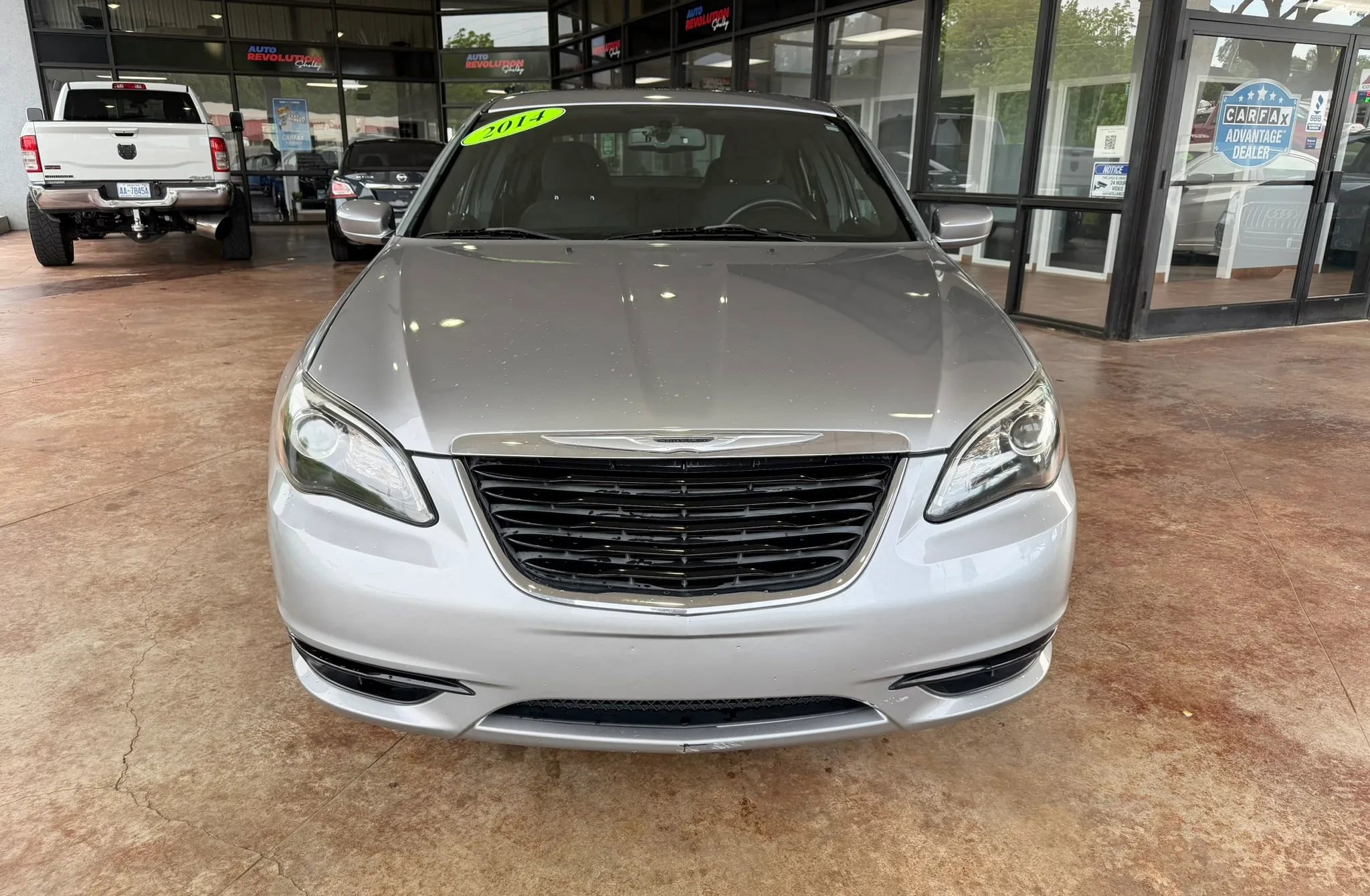 Used 2014 Chrysler 200 Touring w/ 200 S Group FWD image 2
