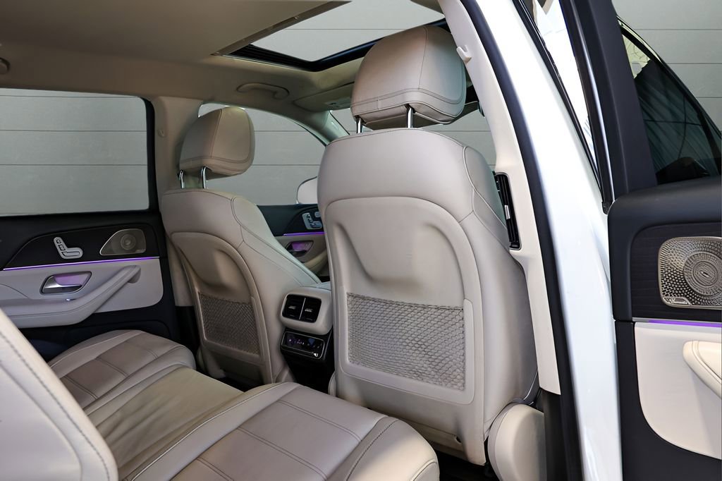 Used 2022 Mercedes-Benz GLS 450 4MATIC image 58