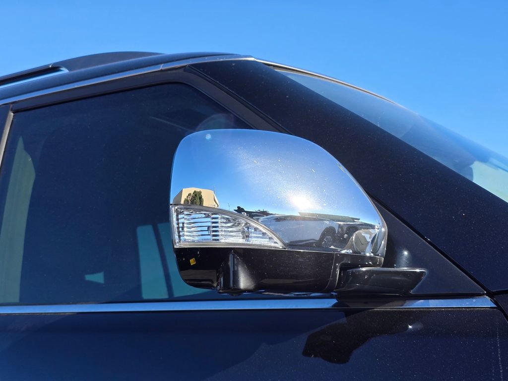 Used 2021 Nissan Armada Platinum w/ Captain's Chairs Package image 16