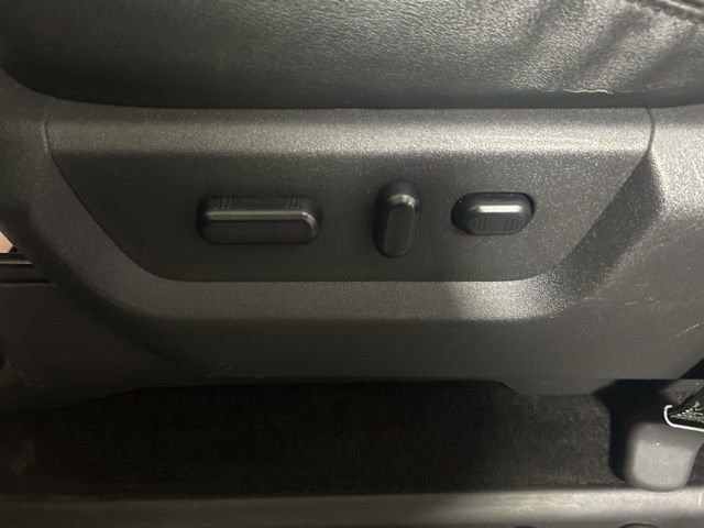 Used 2015 Ford F250 Platinum AWD/4WD image 28