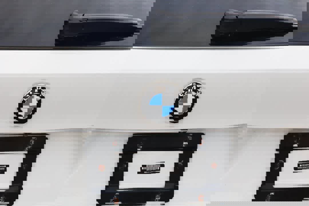 Used 2018 BMW X1 xDrive28i image 19