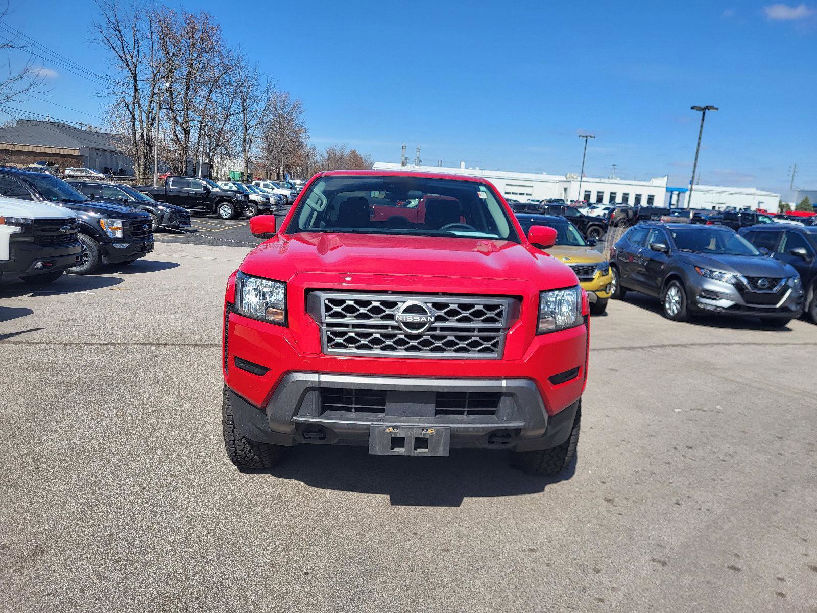 Used 2022 Nissan Frontier SV image 8