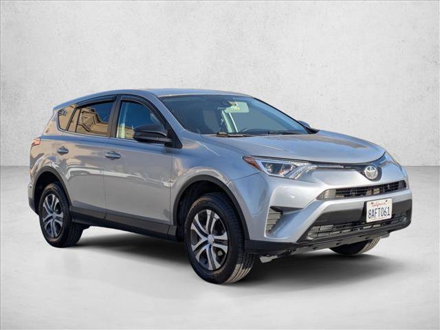 Used 2017 Toyota RAV4 LE image 3