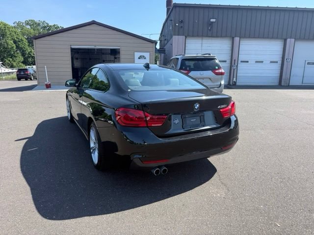 Used 2019 BMW 430i xDrive Coupe w/ M Sport Package AWD/4WD image 9