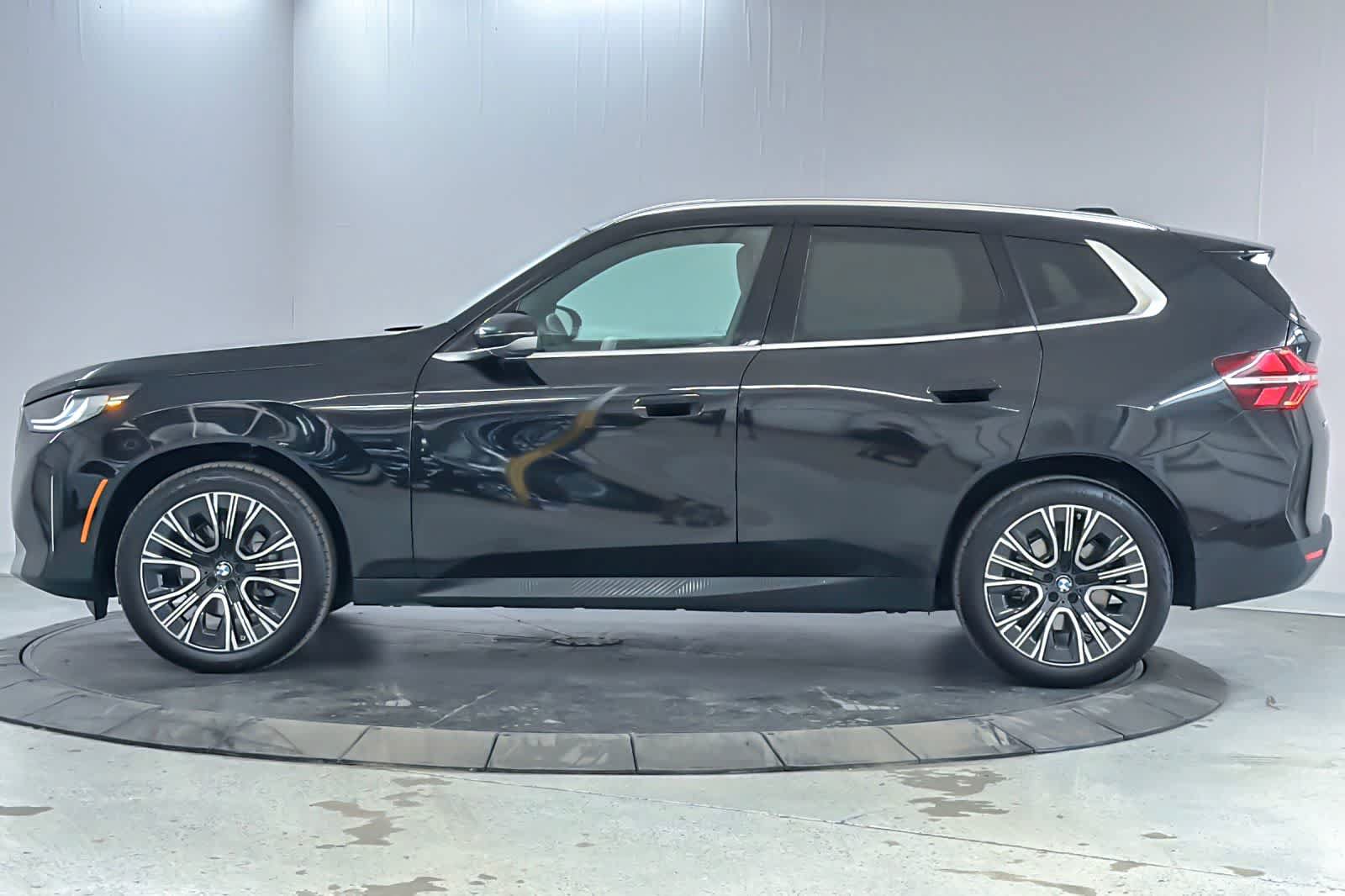 Used 2026 BMW X3 xDrive30i w/ Convenience Package AWD/4WD image 5