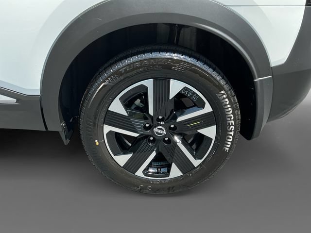 New 2026 Nissan Kicks SV w/ Cold Weather Package AWD/4WD image 16