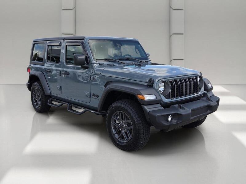 Used 2025 Jeep Wrangler Unlimited Sport AWD/4WD image 7