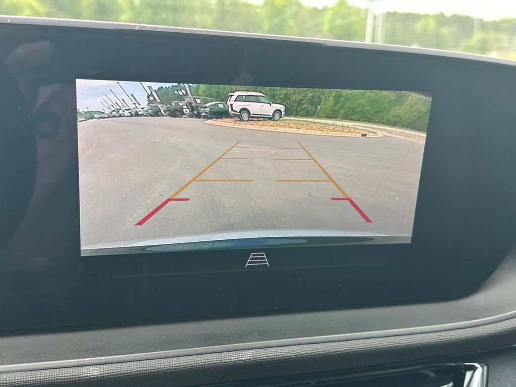 Used 2025 Buick Envista Sport Touring image 29