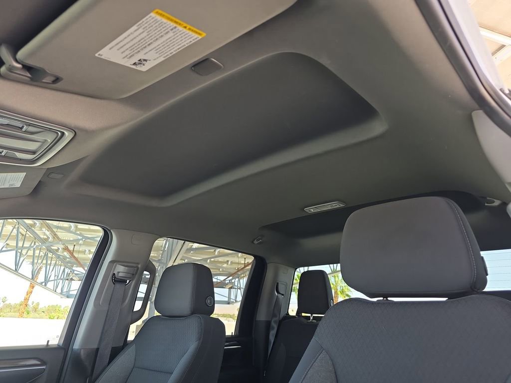 Used 2025 Chevrolet Silverado 2500 LT w/ Convenience Package image 19