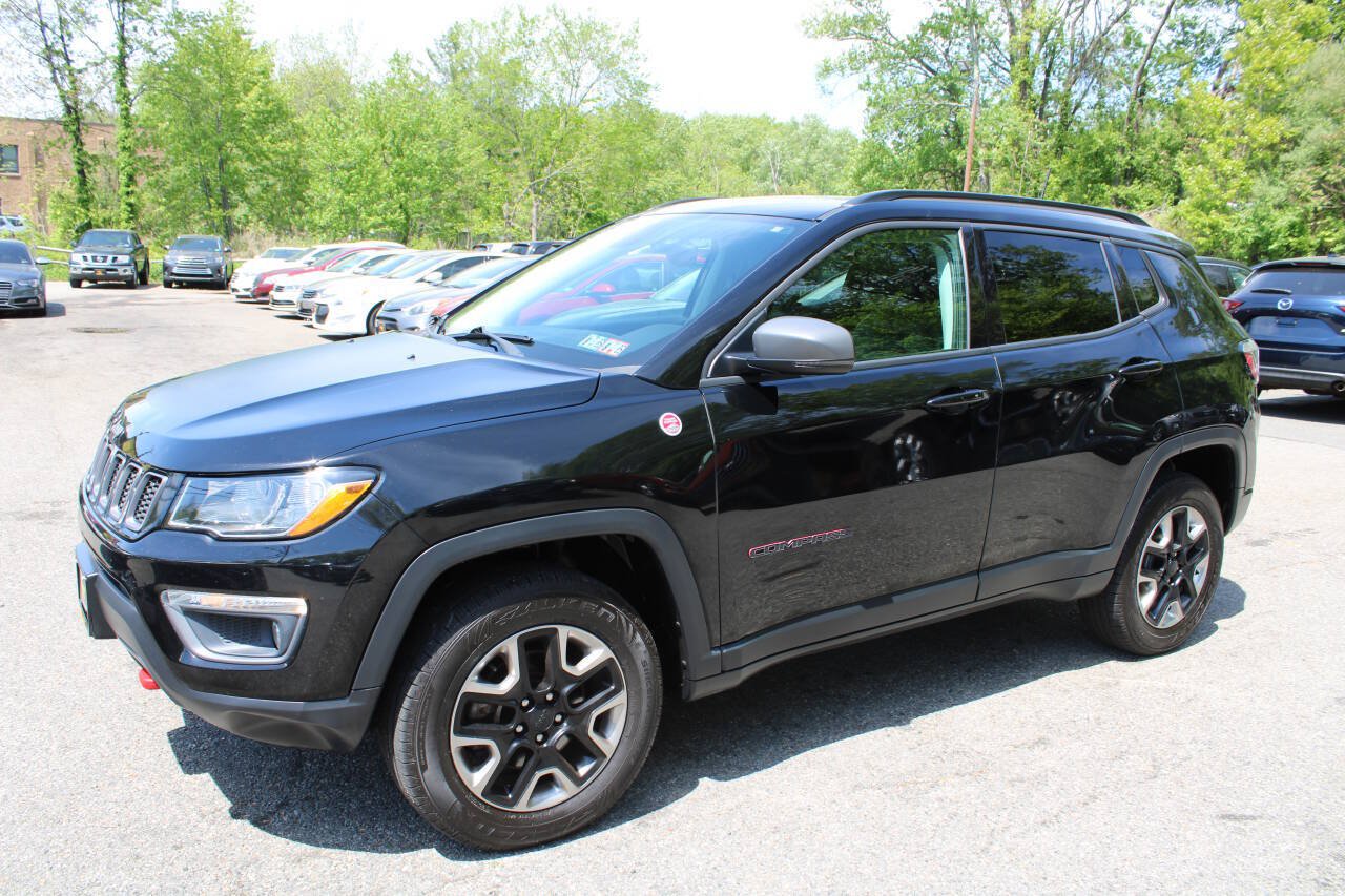 Used 2017 Jeep Compass Trailhawk w/ Navigation Group AWD/4WD image 13