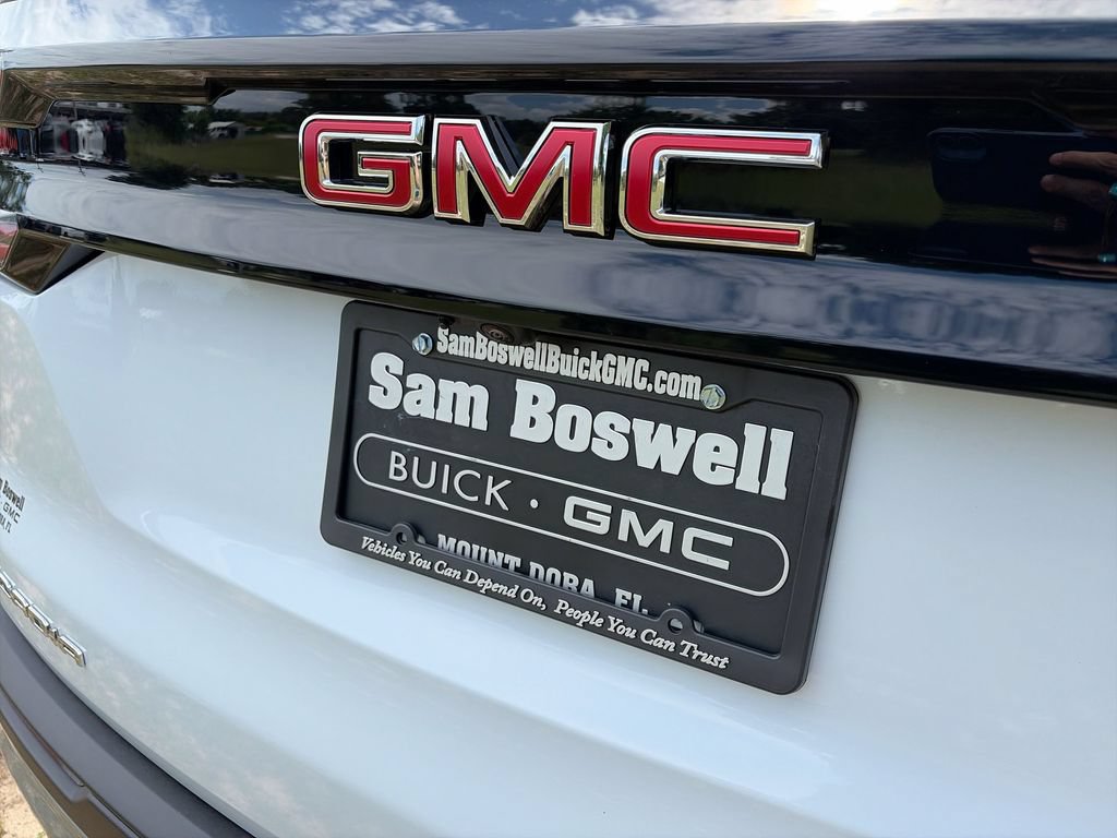 New 2026 GMC Acadia Elevation w/ Elevation Premium Package FWD image 39