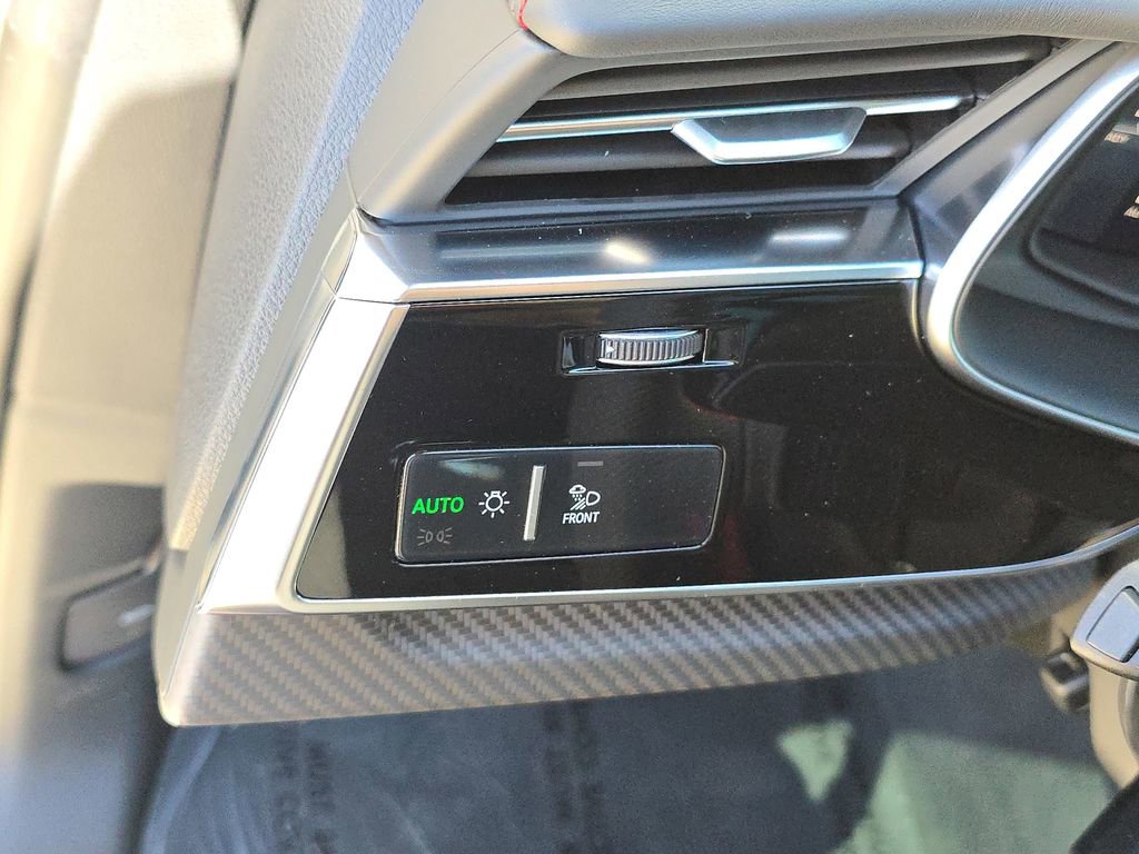 New 2026 Audi SQ8 Prestige image 29