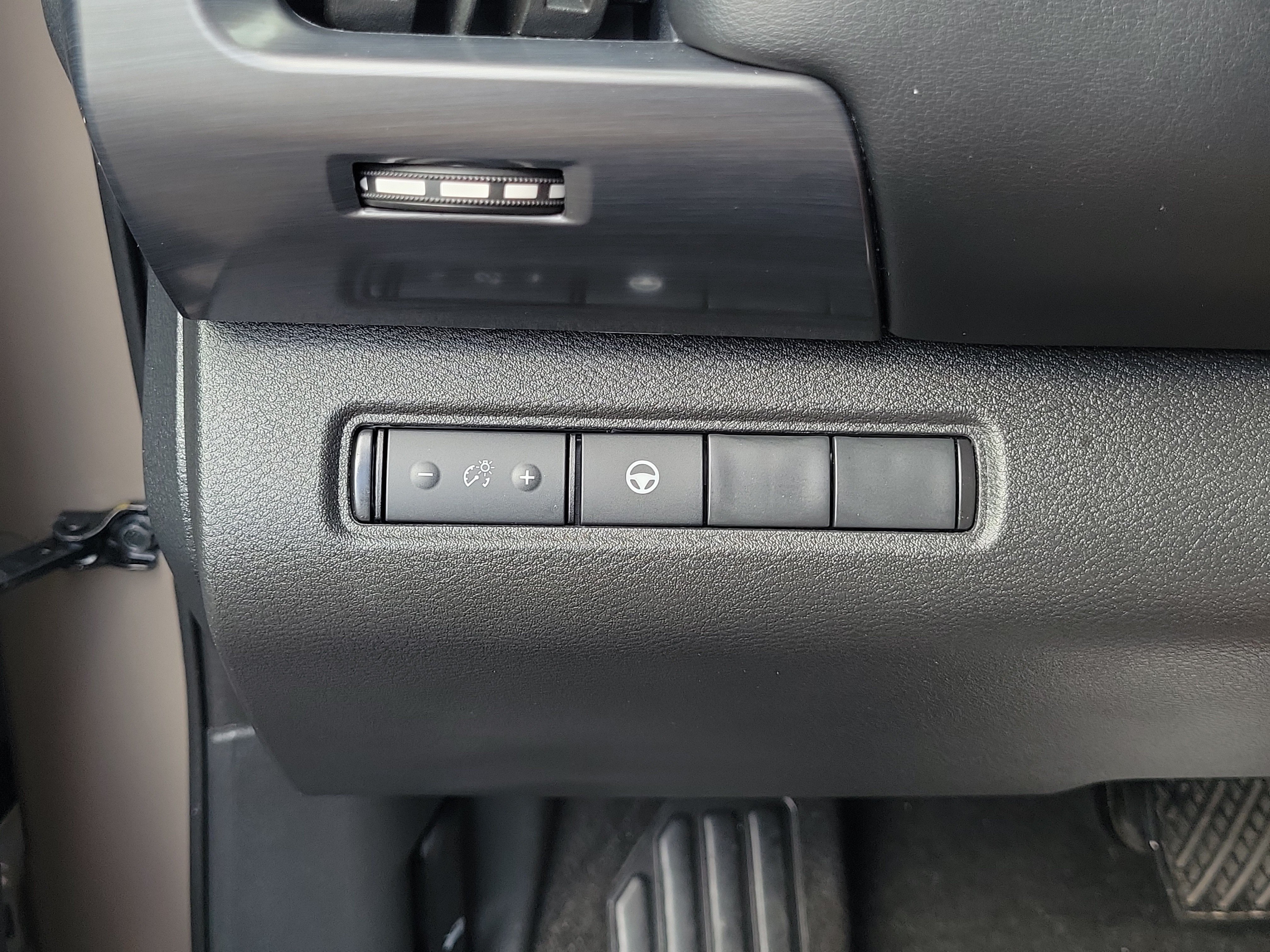 Certified 2024 Nissan Pathfinder Rock Creek AWD/4WD image 27
