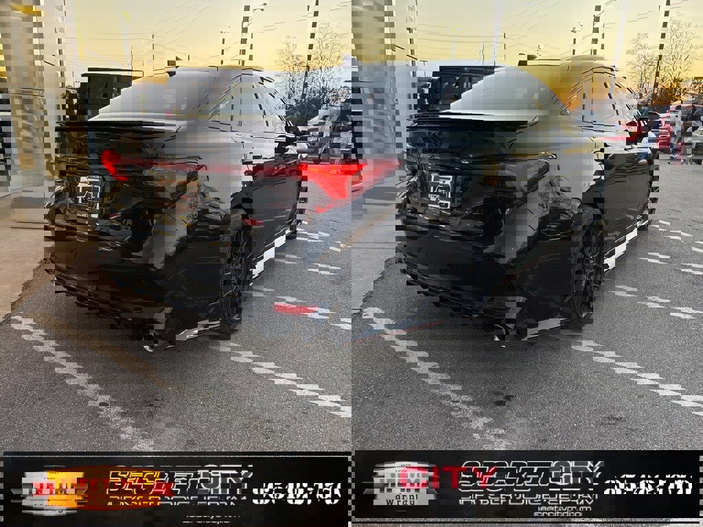 Used 2021 Toyota Avalon TRD image 7