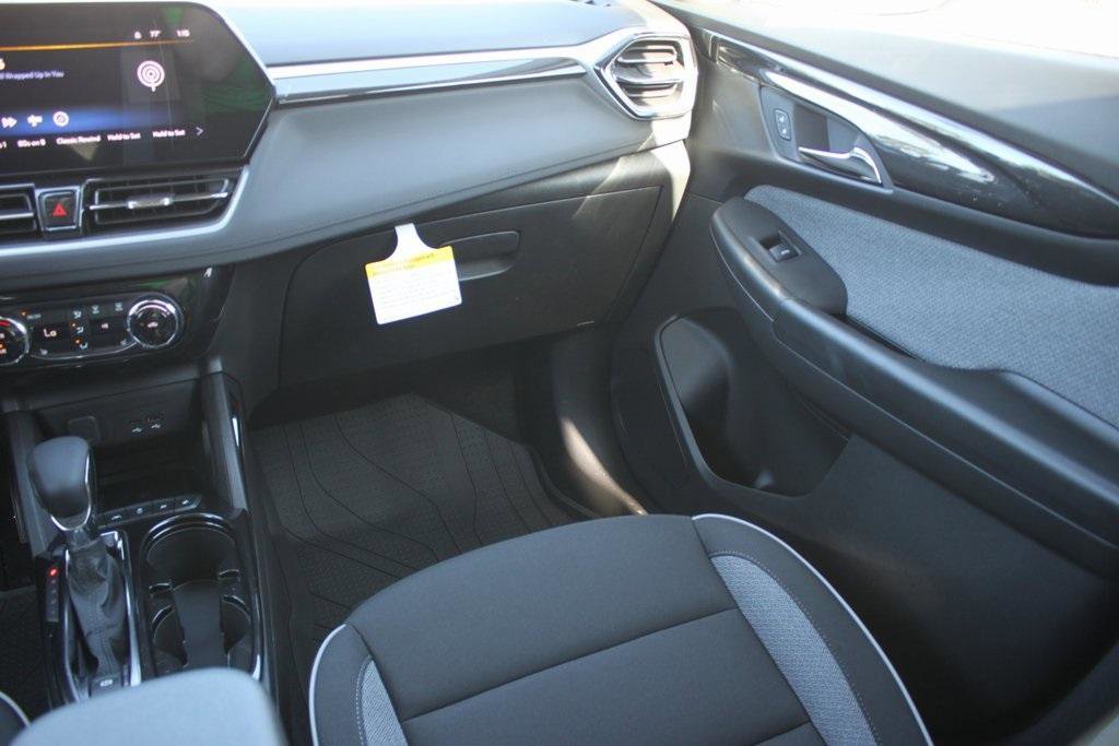 New 2026 Chevrolet TrailBlazer LT w/ Convenience Package image 7