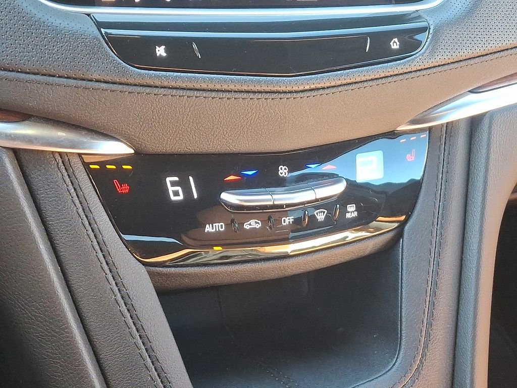 Certified 2025 Cadillac XT5 Premium Luxury w/ Technology Package image 17