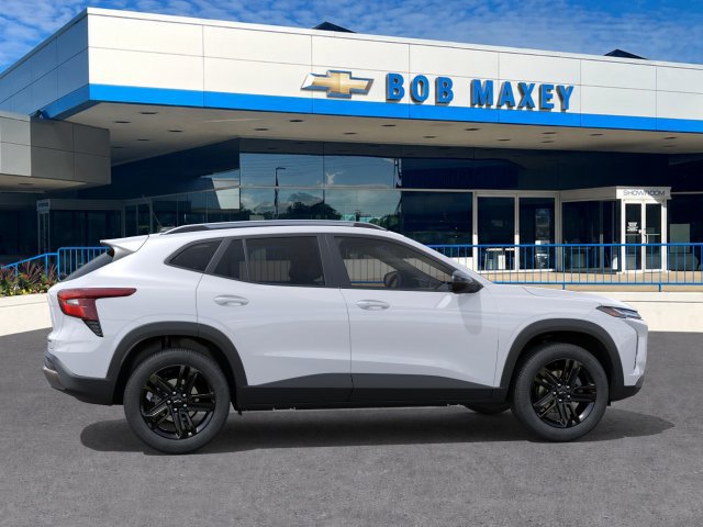New 2026 Chevrolet Trax ACTIV w/ Sunroof Package FWD image 5