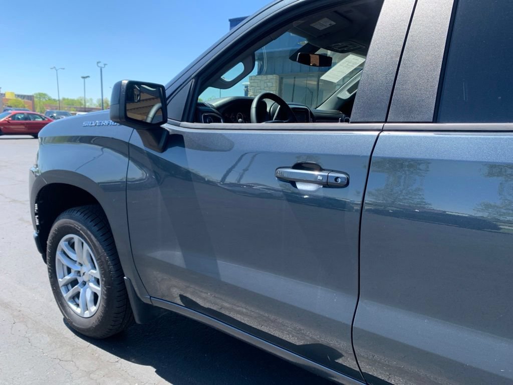Used 2019 Chevrolet Silverado 1500 RST w/ All-Star Edition AWD/4WD image 12