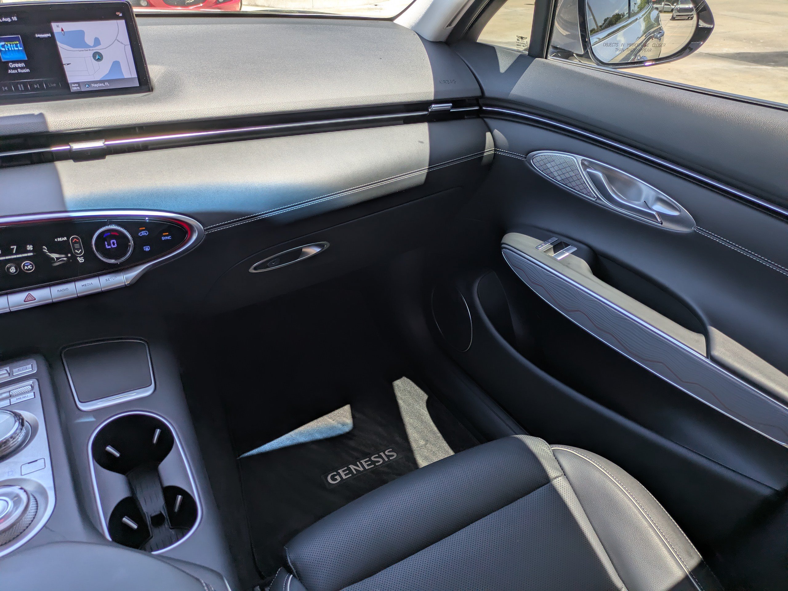 Certified 2024 Genesis GV70 2.5T w/ Advanced Package AWD/4WD image 16