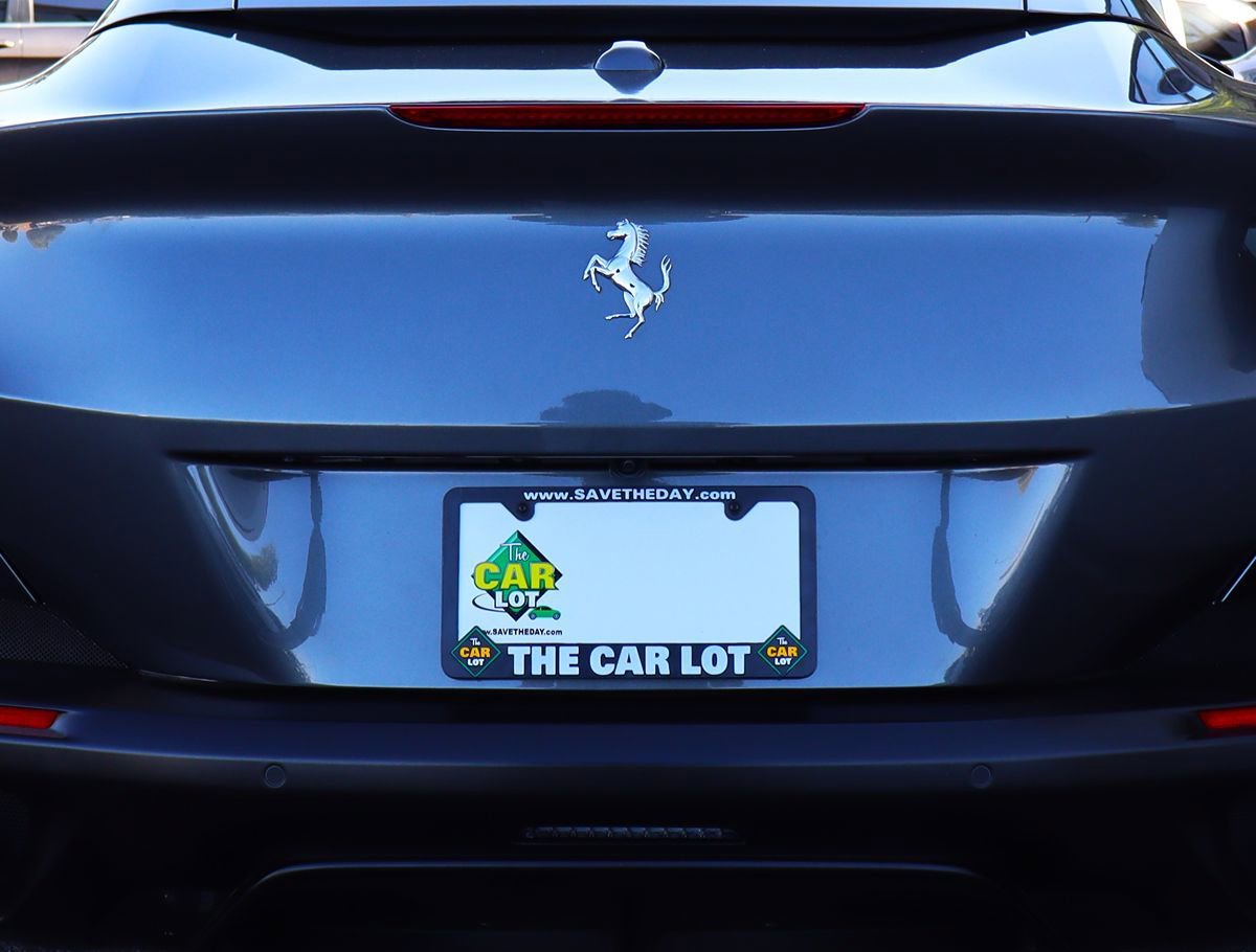 Used 2020 Ferrari Portofino RWD image 27