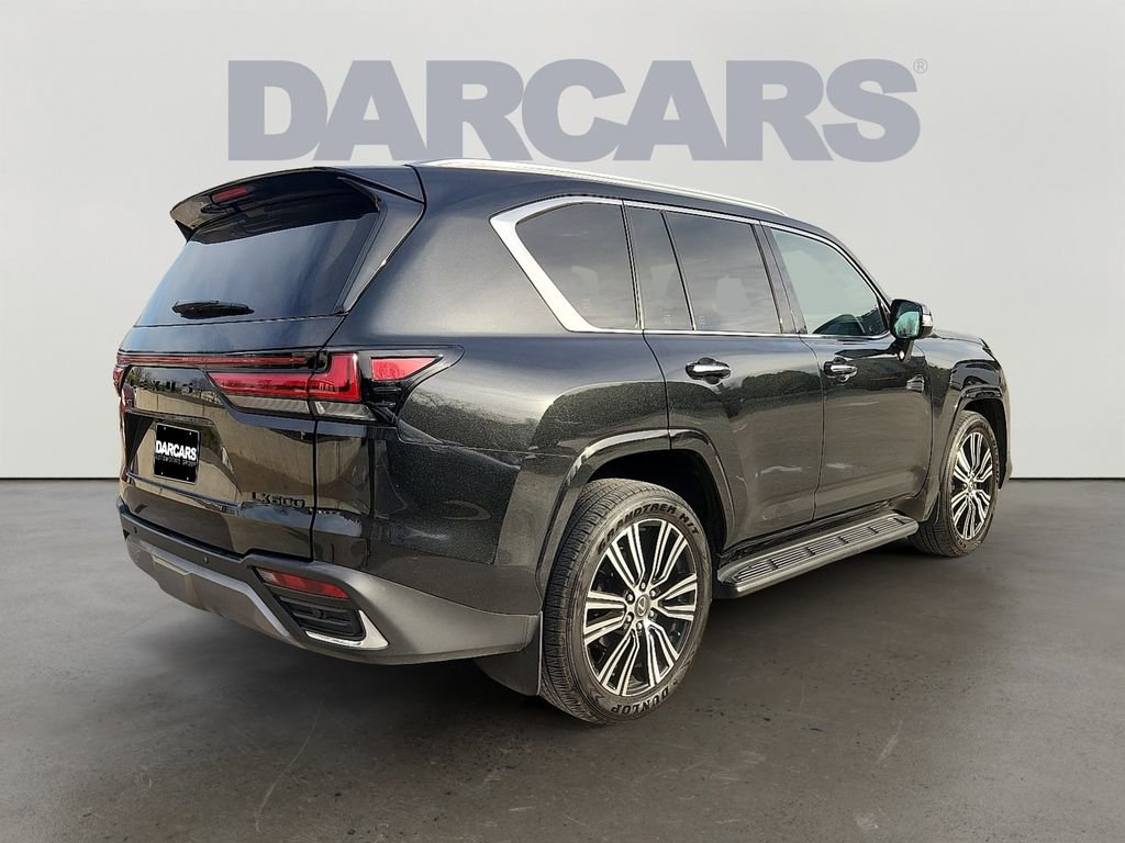 Used 2025 Lexus LX 600 4WD w/ Luxury Package image 6
