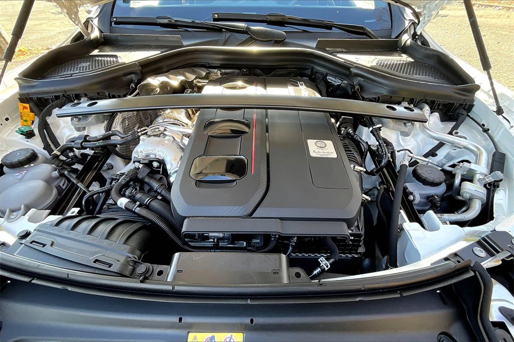 New 2025 Mercedes-Benz GLC 63 AMG S image 11
