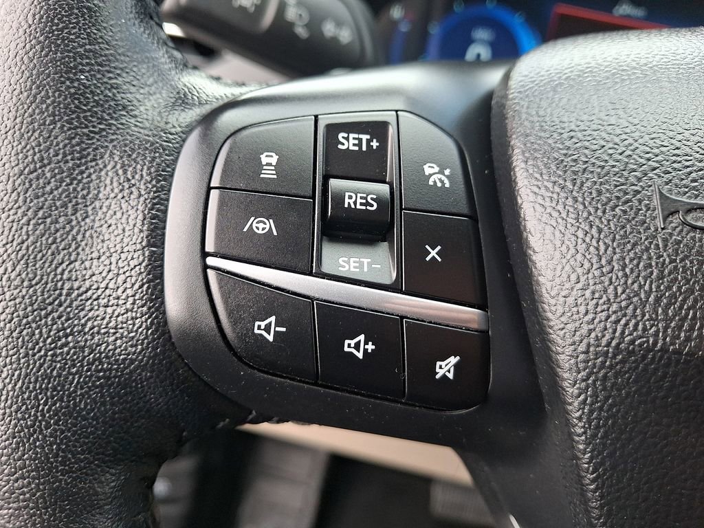 Certified 2020 Ford Escape Titanium image 21