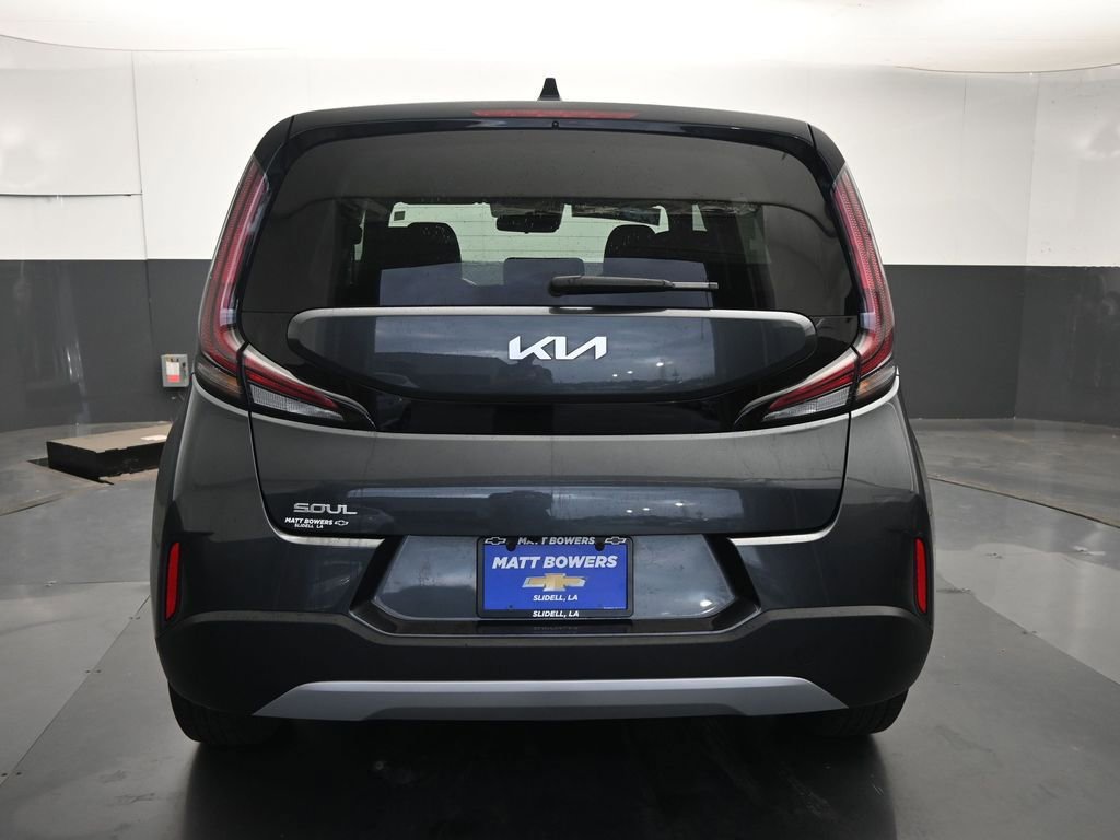 Used 2025 Kia Soul LX w/ LX Technology Package image 10