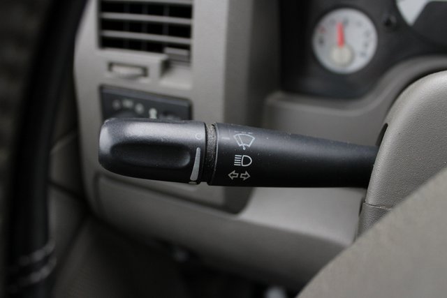 Used 2006 Dodge Ram 2500 Truck Laramie image 13