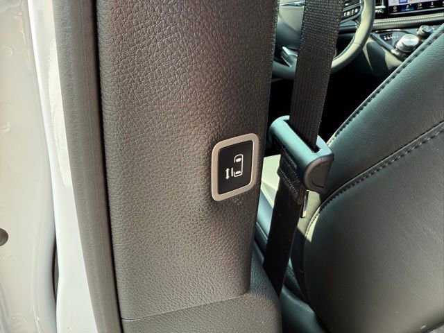 New 2026 Chrysler Pacifica Select image 30