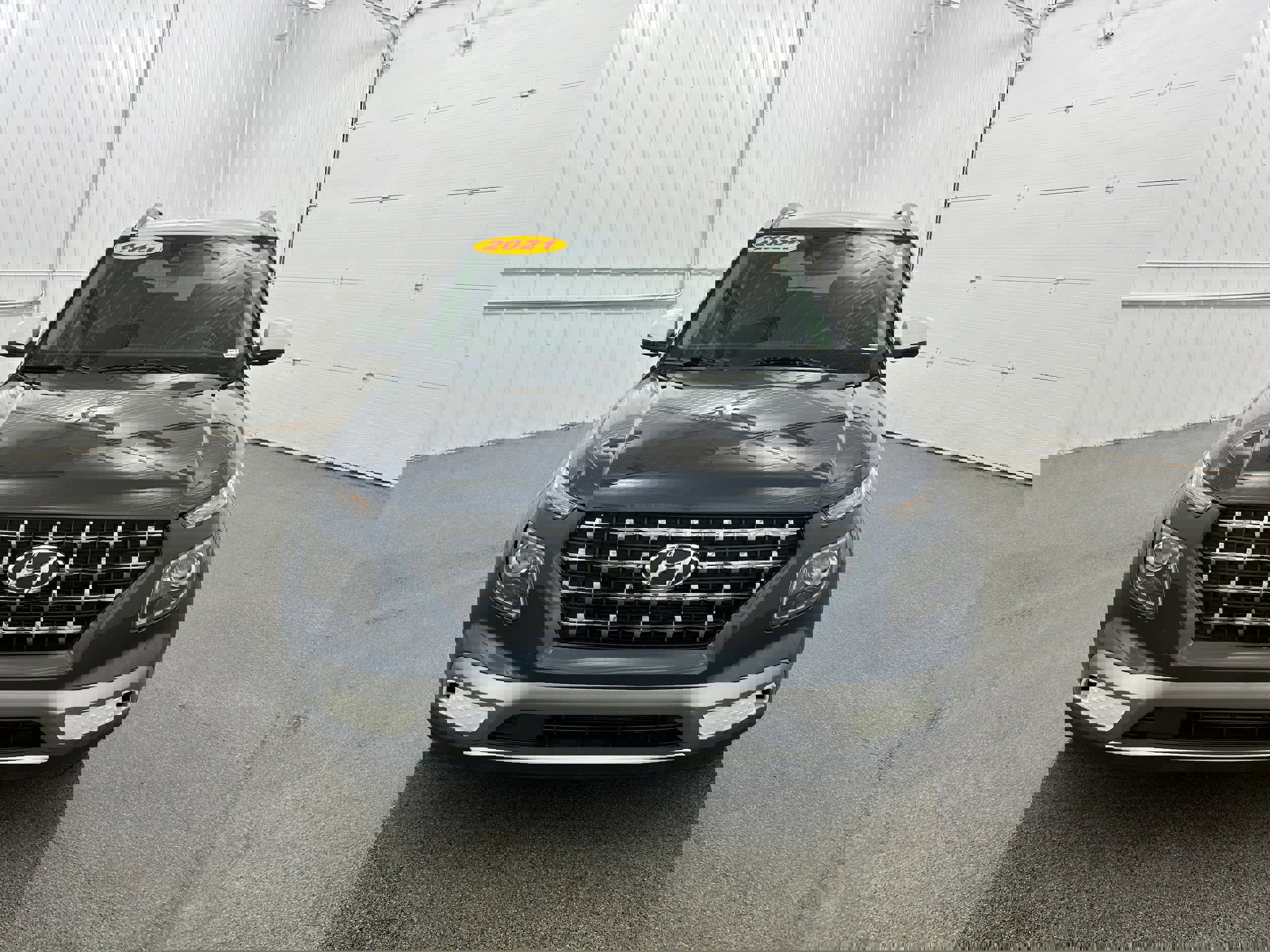 Used 2021 Hyundai Venue w/ Cargo Package FWD image 18