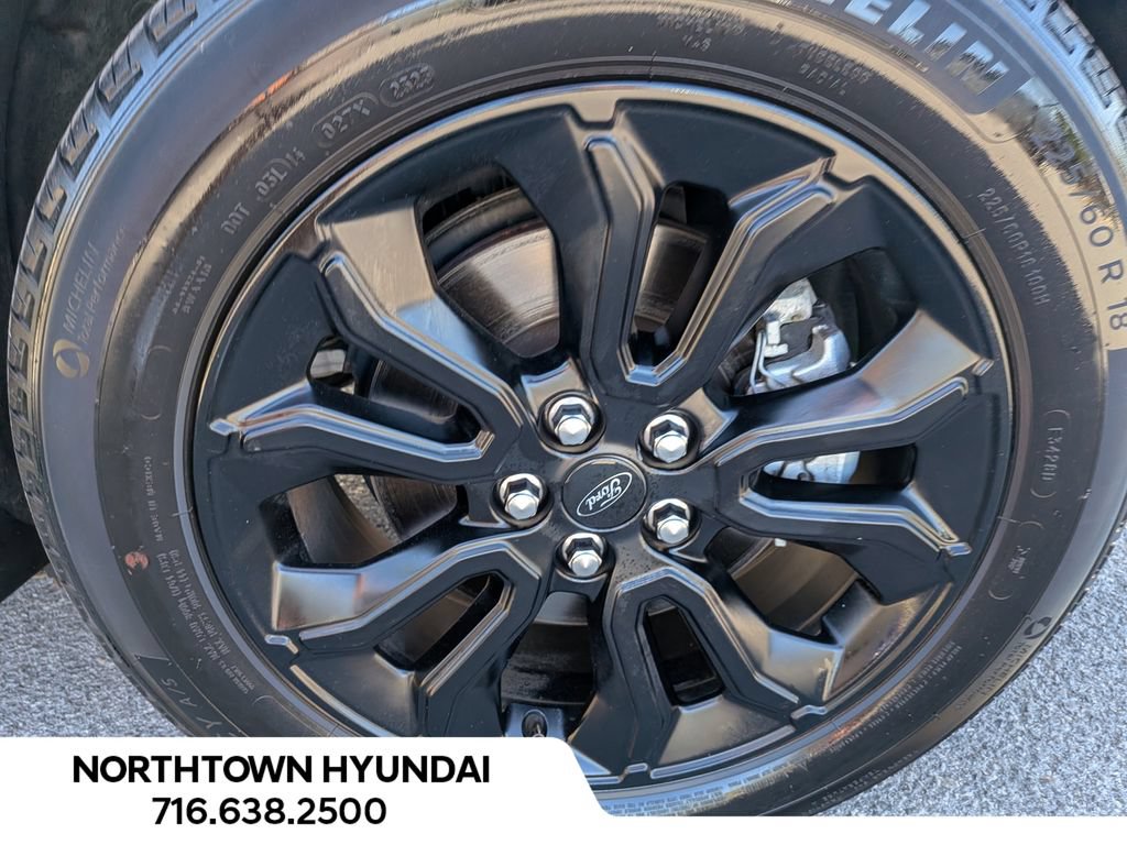 Used 2023 Ford Maverick Lariat w/ Lariat Luxury Package AWD/4WD image 40