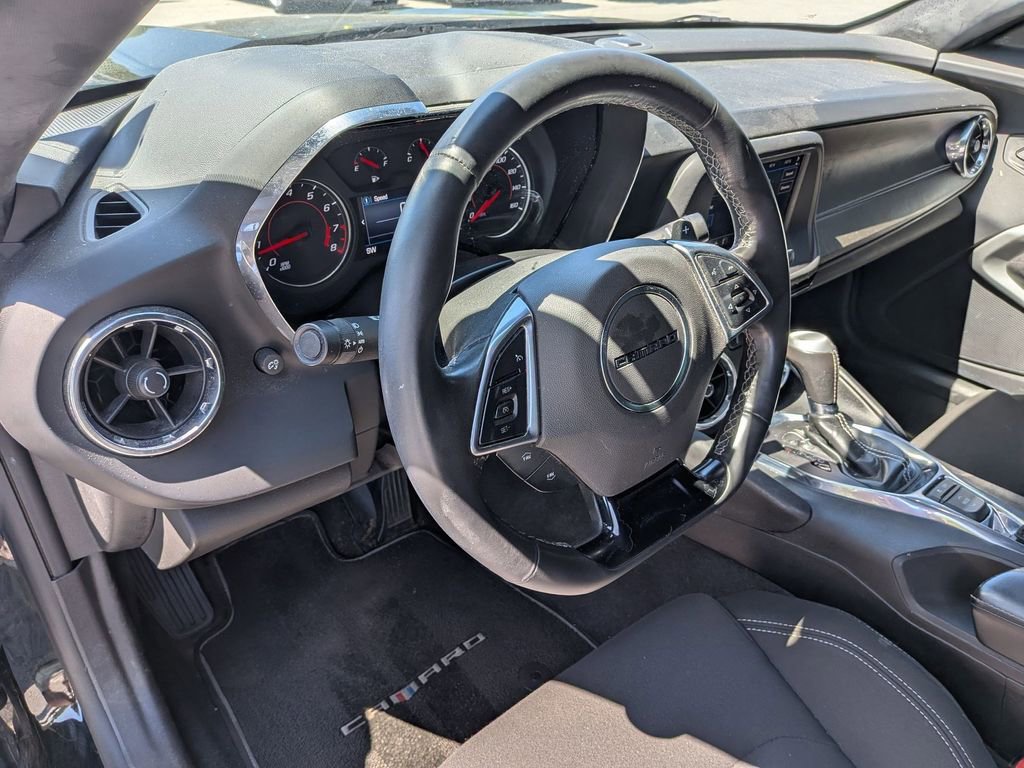 Used 2020 Chevrolet Camaro LS RWD image 17