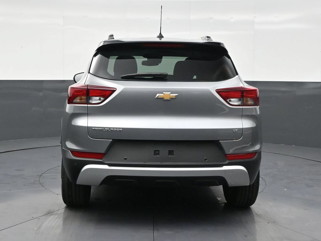 Used 2023 Chevrolet TrailBlazer LT FWD image 4