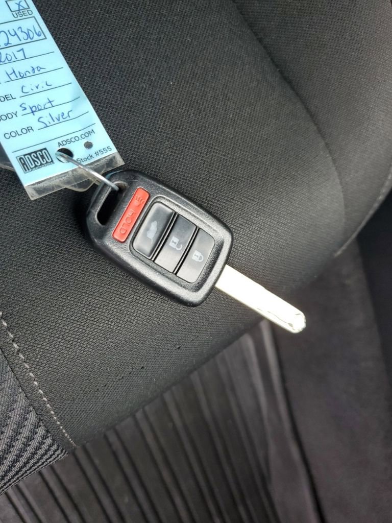 Used 2017 Honda Civic Sport image 38