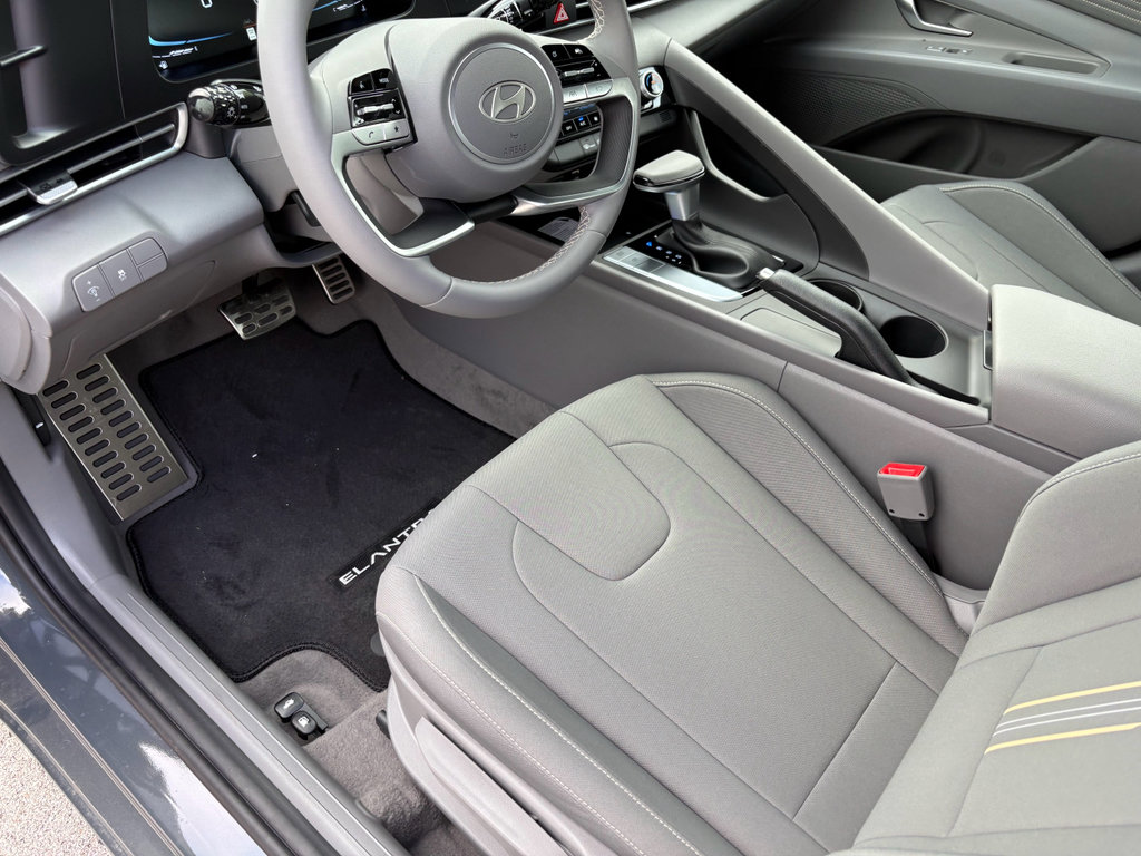 New 2026 Hyundai Elantra Sport FWD image 12