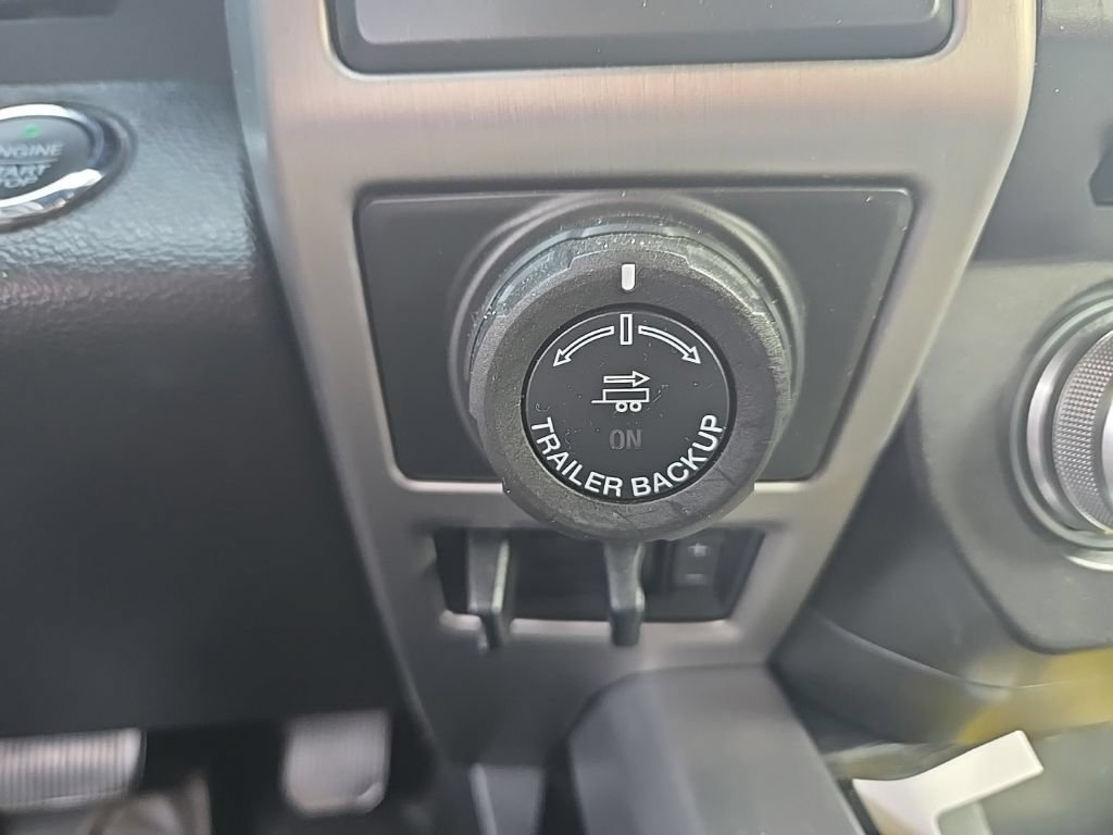 Used 2018 Ford F150 Platinum w/ Equipment Group 701A Luxury AWD/4WD image 20