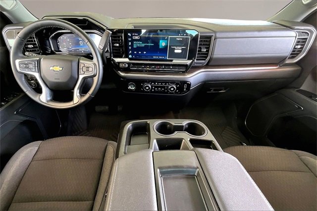 Used 2024 Chevrolet Silverado 1500 LT image 7